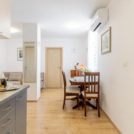 Apartman Pure Comfort - Cvita Split