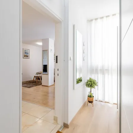 Pure Comfort - Cvita Apartman Split